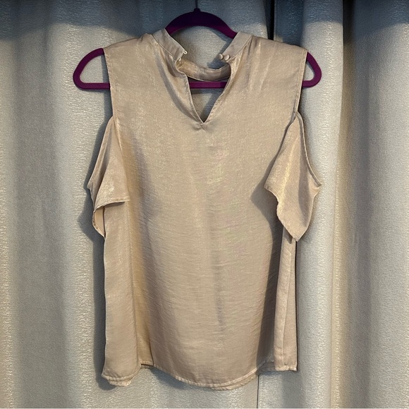 NWT Blu Pepper Champagne Halter Top - Picture 5 of 7